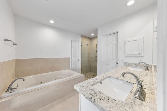 802 Foxglove Drive, Missouri City, TX 77489