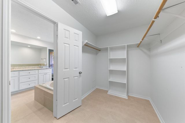 802 Foxglove Drive, Missouri City, TX 77489