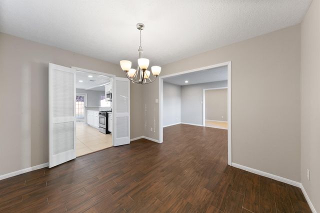 802 Foxglove Drive, Missouri City, TX 77489