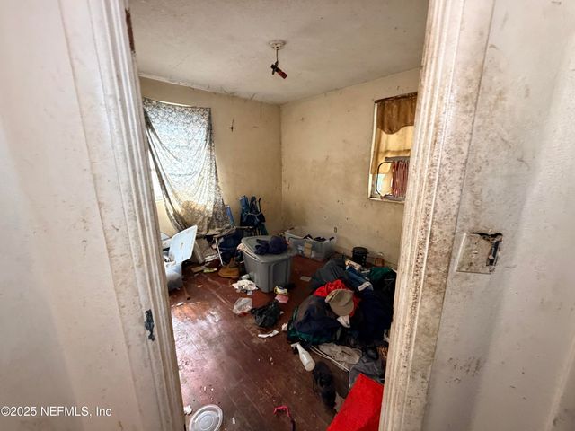 2810 JUPITER Avenue, Jacksonville, FL 32206