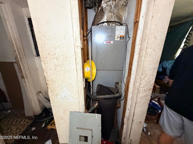 2810 JUPITER Avenue, Jacksonville, FL 32206