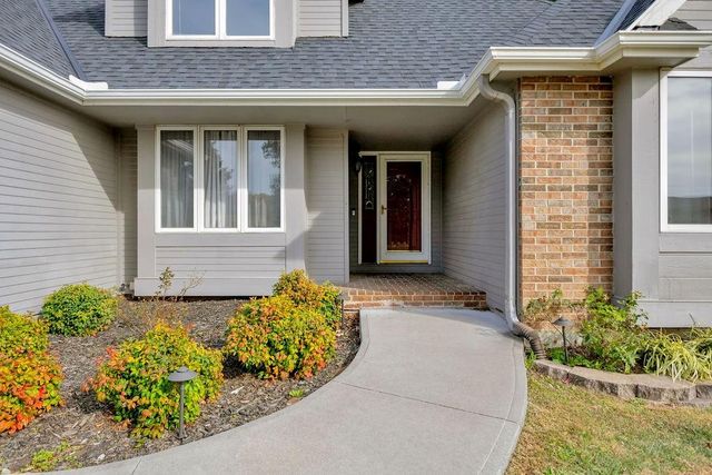 403 N Leonard Road, St Joseph, MO 64506