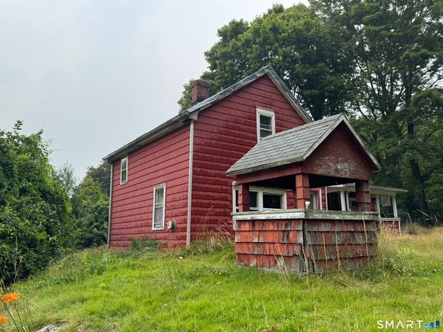 36 Sandy Hollow Drive, Waterford, CT 06385
