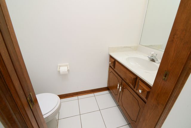 650 Lavina Court, Bolingbrook, IL 60440