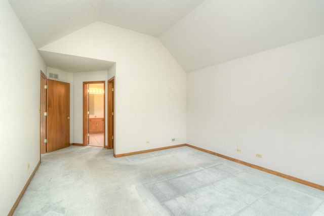 650 Lavina Court, Bolingbrook, IL 60440