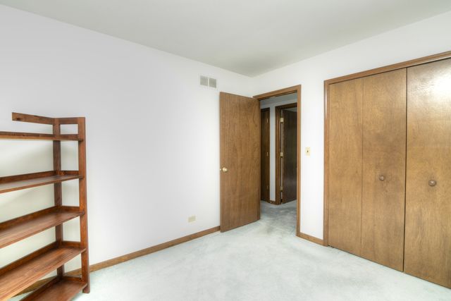 650 Lavina Court, Bolingbrook, IL 60440