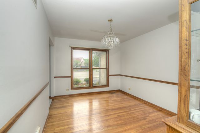 650 Lavina Court, Bolingbrook, IL 60440