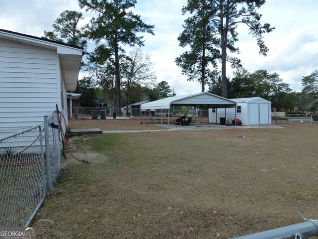 406 Mary Lee Street, Claxton, GA 30417