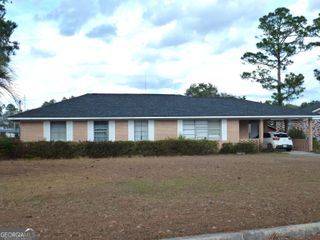 406 Mary Lee Street, Claxton, GA 30417