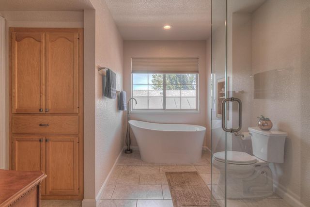 629 James Dr, Placerville, CA 95667