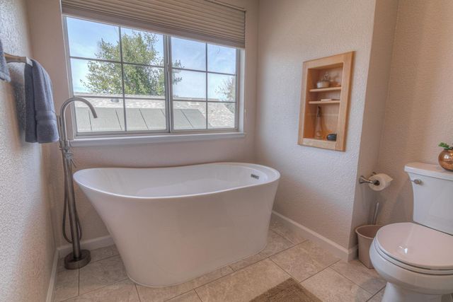 629 James Dr, Placerville, CA 95667