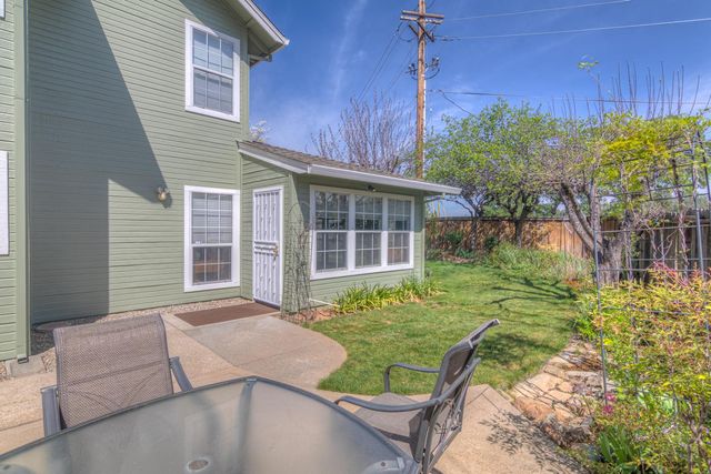 629 James Dr, Placerville, CA 95667