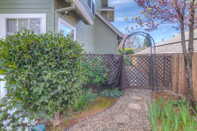 629 James Dr, Placerville, CA 95667