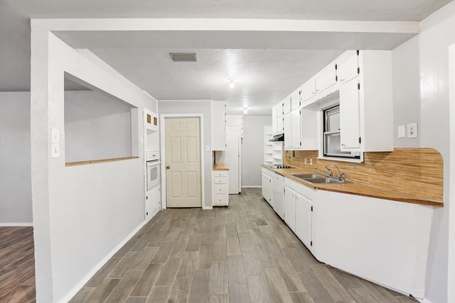 1401 E 18th St, Odessa, TX 79761