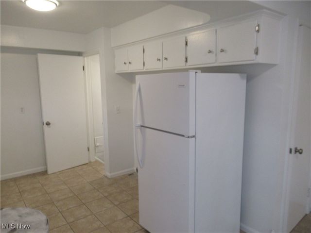 285 Marion Drive, Bedford, OH 44146