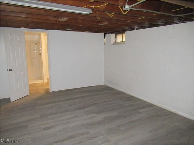 285 Marion Drive, Bedford, OH 44146