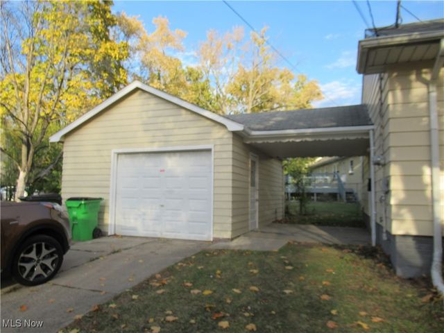 285 Marion Drive, Bedford, OH 44146