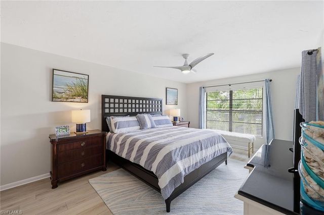 500 Misty Pines CIR 2-204, Naples, FL 34105