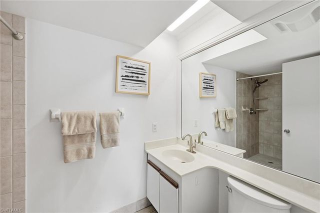 500 Misty Pines CIR 2-204, Naples, FL 34105