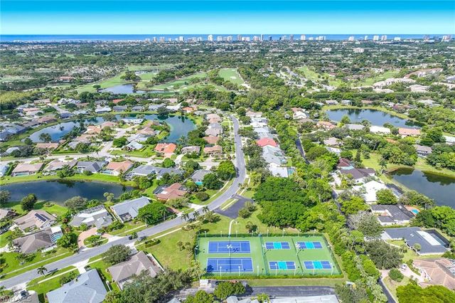 500 Misty Pines CIR 2-204, Naples, FL 34105