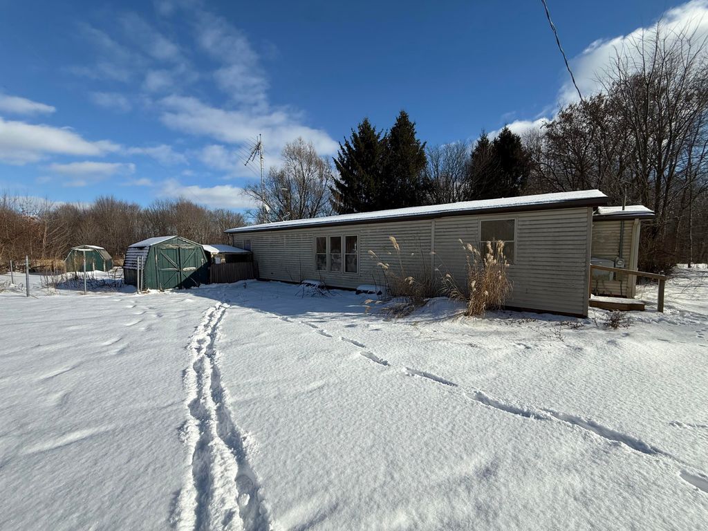 5080 22 Mile Road, Clarendon Twp, MI 49245