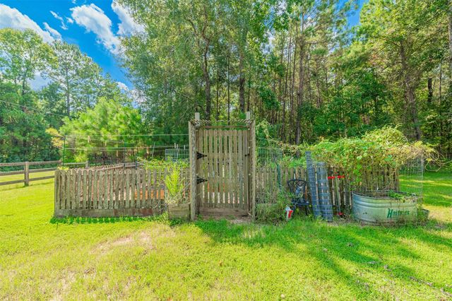 30711 Carrington Drive, Magnolia, TX 77354