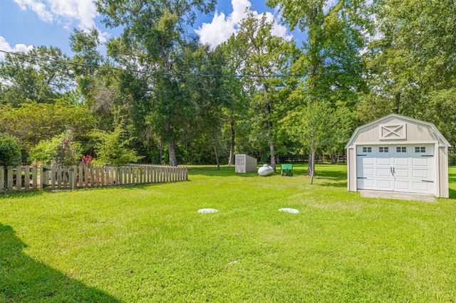 30711 Carrington Drive, Magnolia, TX 77354