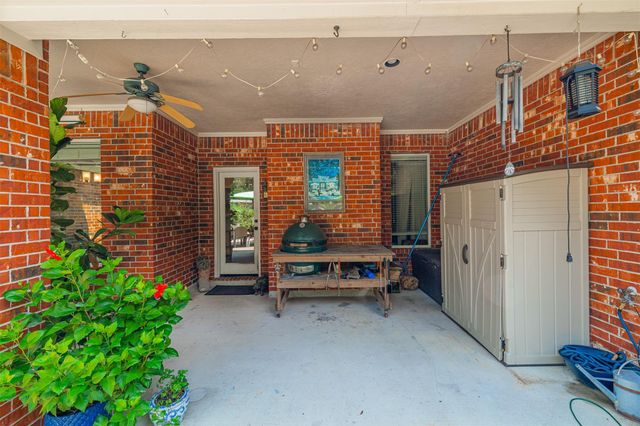 30711 Carrington Drive, Magnolia, TX 77354