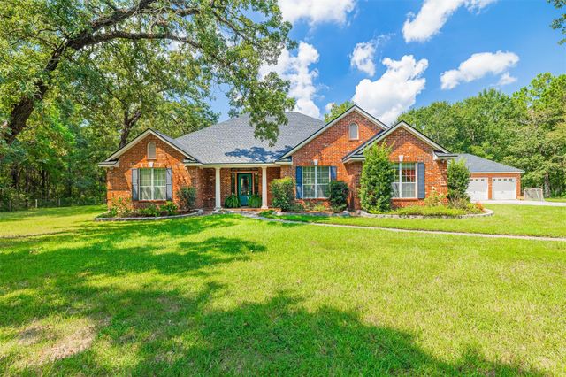 30711 Carrington Drive, Magnolia, TX 77354