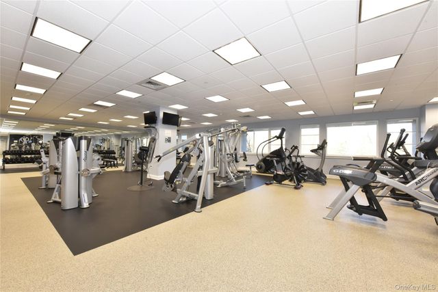 100 Harbor View Drive 630, Port Washington, NY 11050