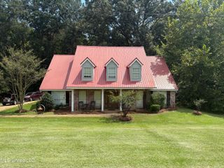 257 Post Oak Lane, Richland, MS 39218