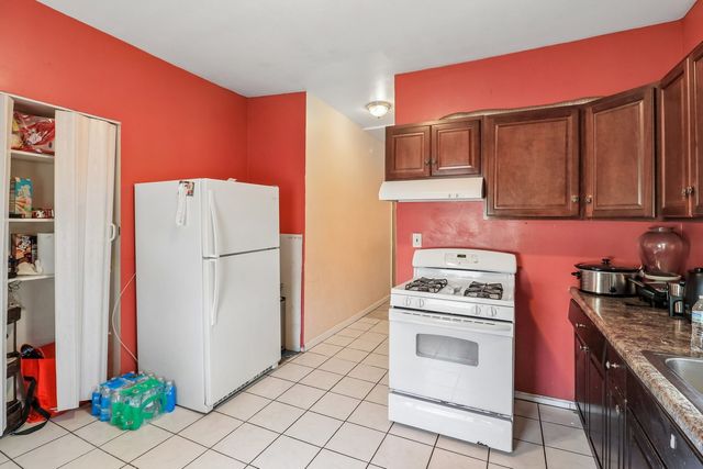 2134 Grove Avenue, North Chicago, IL 60064
