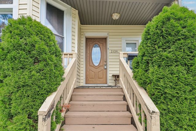 2134 Grove Avenue, North Chicago, IL 60064