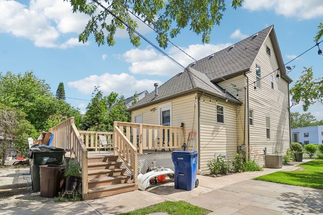 2134 Grove Avenue, North Chicago, IL 60064