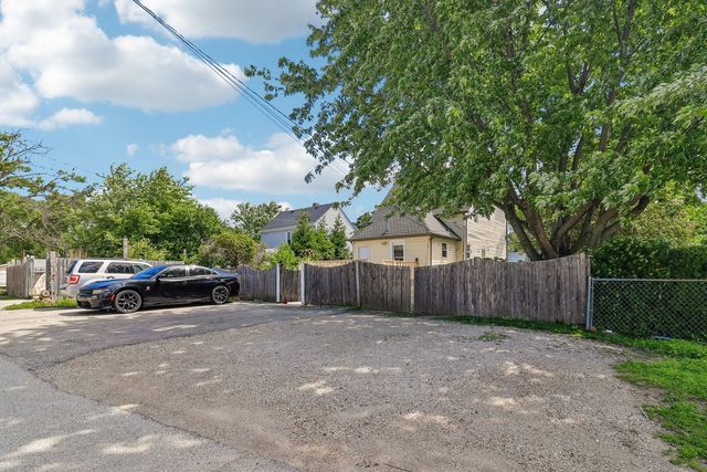 2134 Grove Avenue, North Chicago, IL 60064