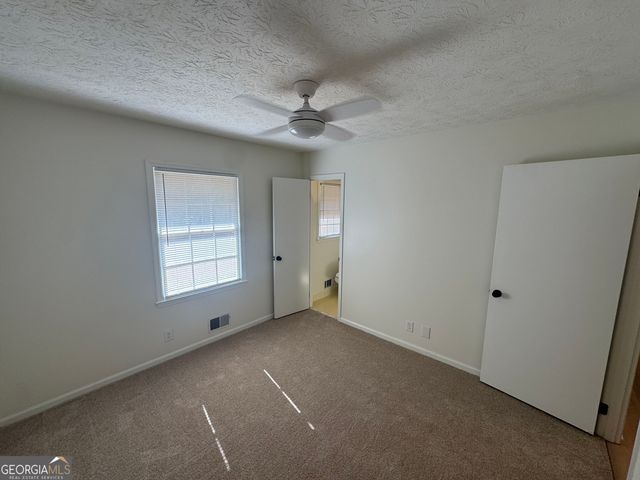 109 Forestwood Drive, Griffin, GA 30223