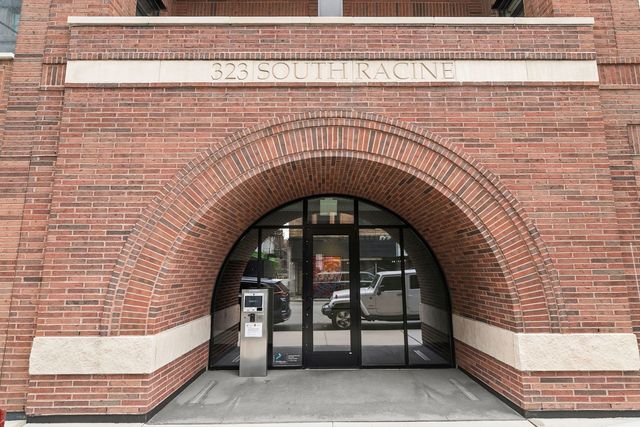 323 S Racine Avenue 6C, Chicago, IL 60607