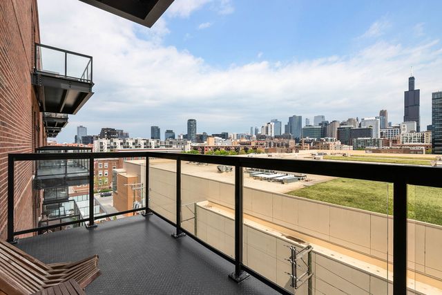 323 S Racine Avenue 6C, Chicago, IL 60607