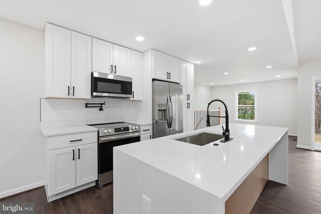 6233 RIDGE LN, Warrenton, VA 20187