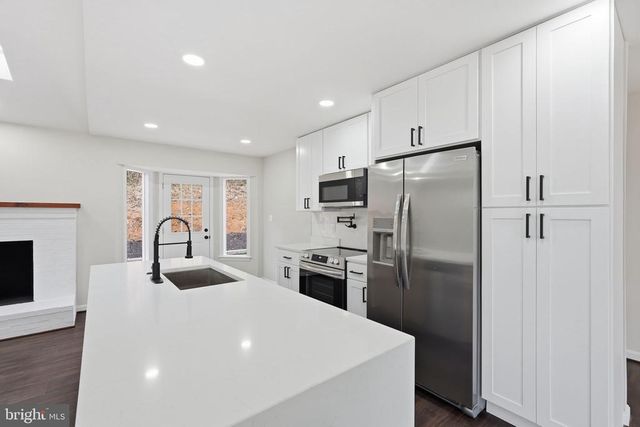 6233 RIDGE LN, Warrenton, VA 20187