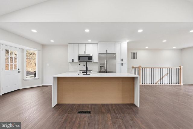 6233 RIDGE LN, Warrenton, VA 20187