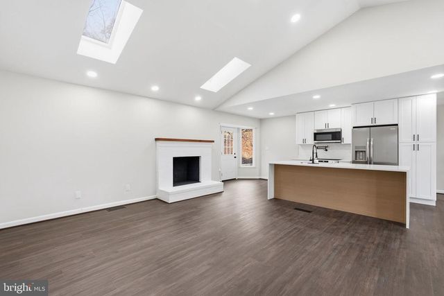 6233 RIDGE LN, Warrenton, VA 20187