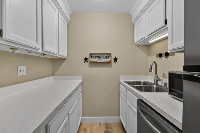38 Dolloff Street, Laconia, NH 03246