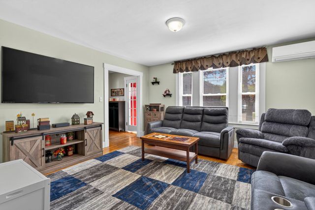 38 Dolloff Street, Laconia, NH 03246