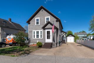 38 Dolloff Street, Laconia, NH 03246