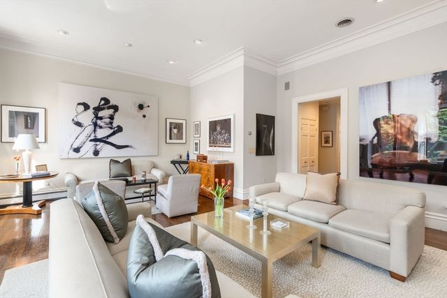 111 Marlborough 2, Boston, MA 02116