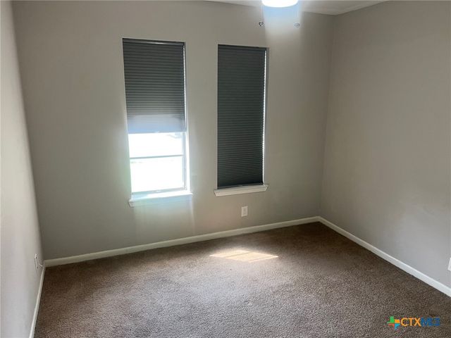 213 Chantilly Street, Victoria, TX 77904