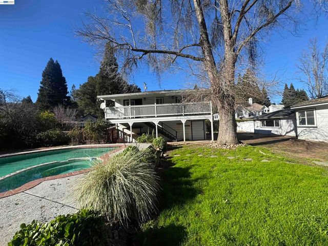 4 4 La Serena Way, Alamo, CA 94507