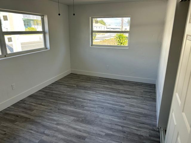 735 20th Street, West Palm Beach, FL 33407