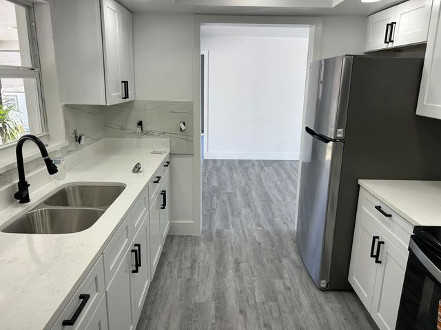 735 20th Street, West Palm Beach, FL 33407